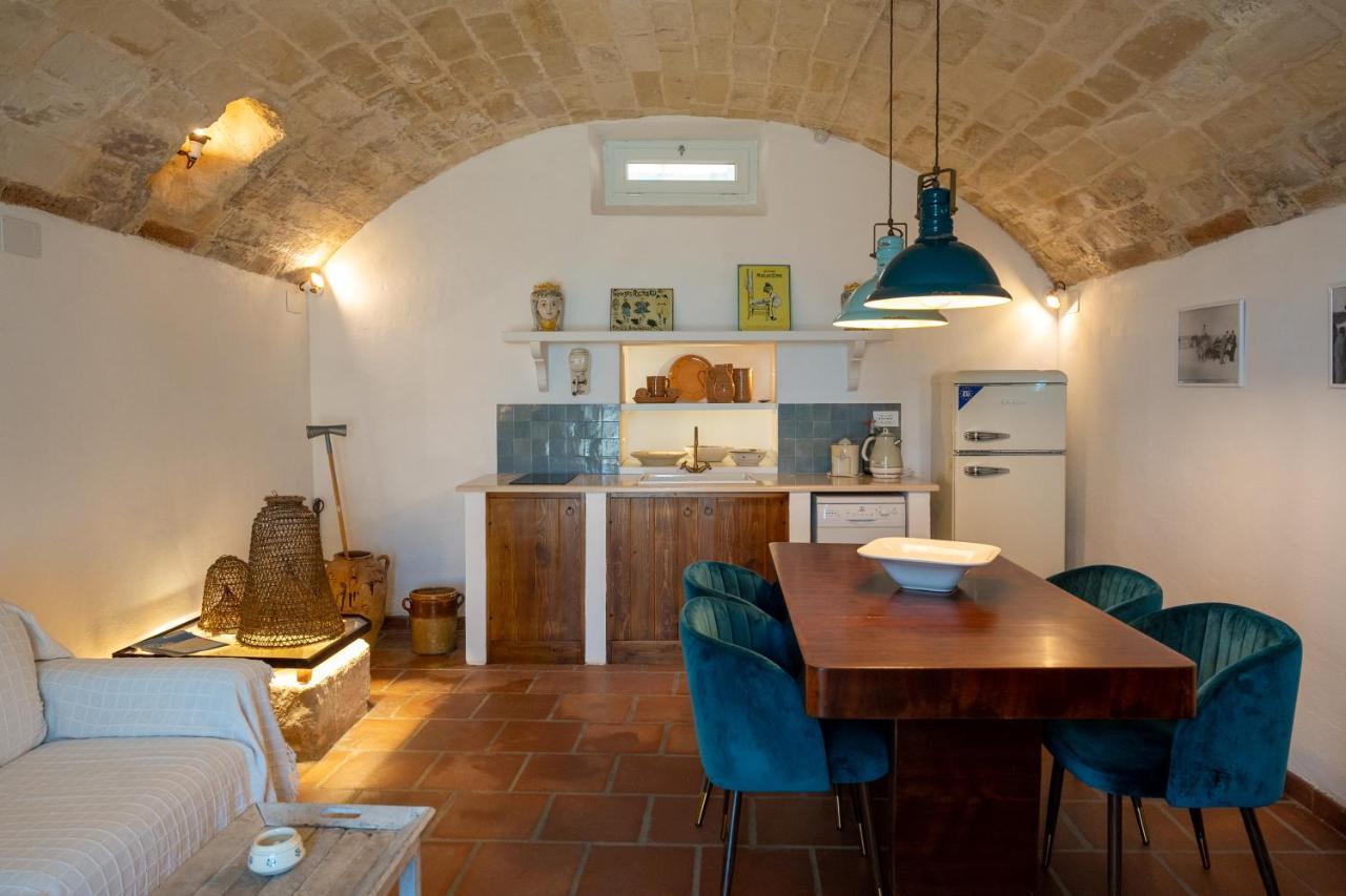 Palazzo De Mori Bed & Breakfast โอตรันโต ภายนอก รูปภาพ